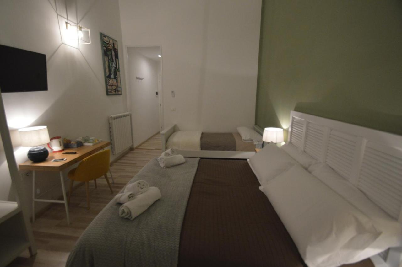 Just Sleep Bed and Breakfast Neapel Exteriör bild