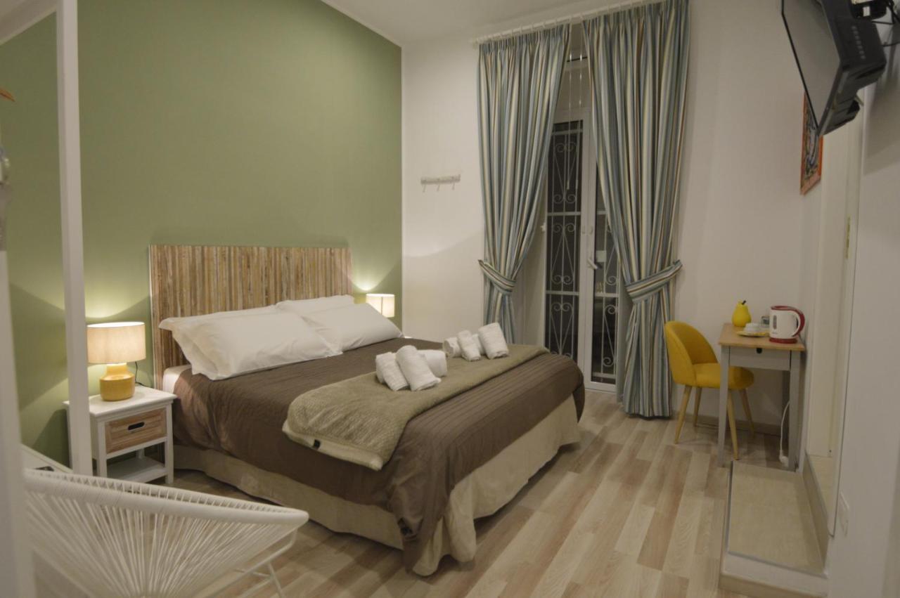 Just Sleep Bed and Breakfast Neapel Exteriör bild